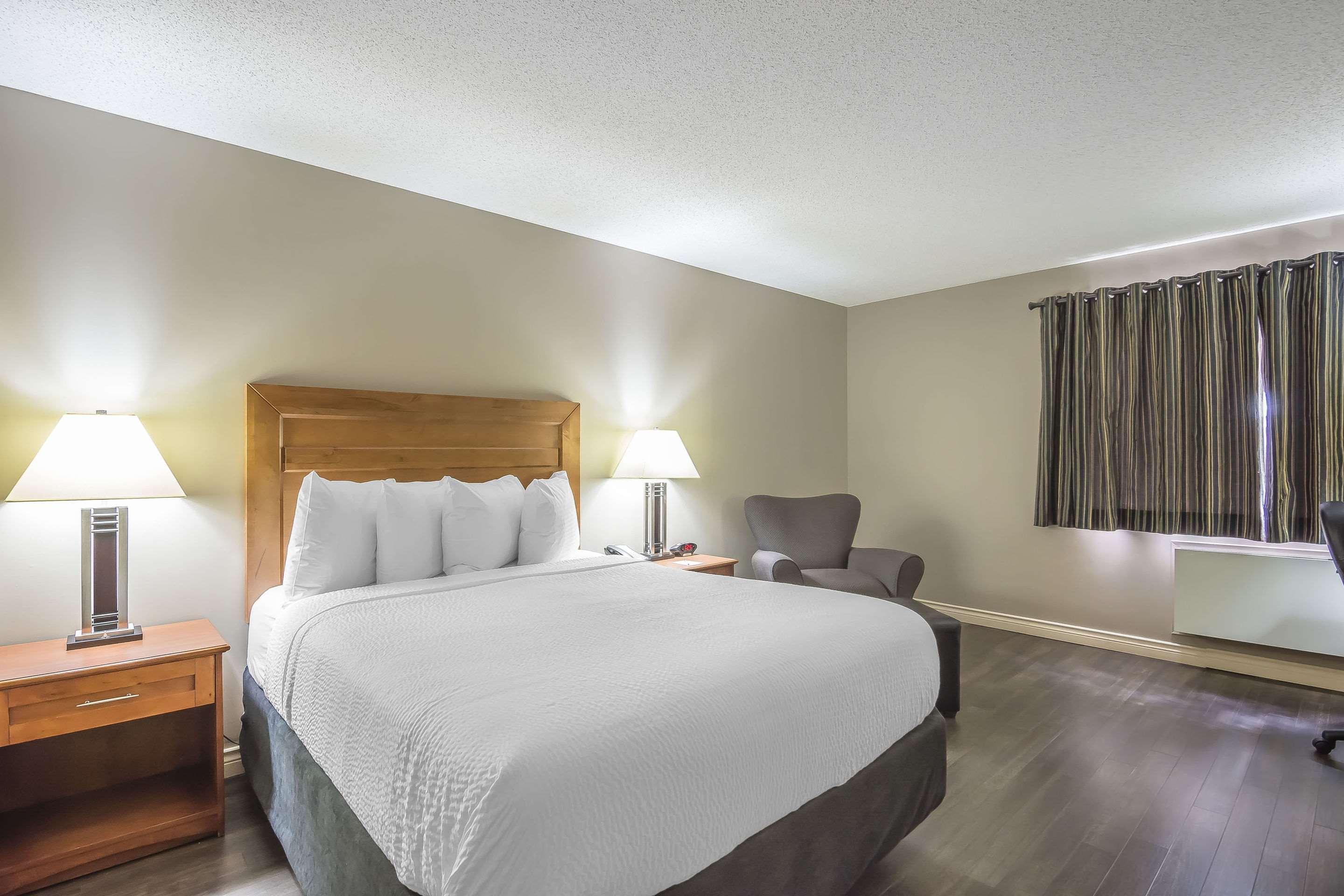 Quality Inn West Edmonton Exterior foto