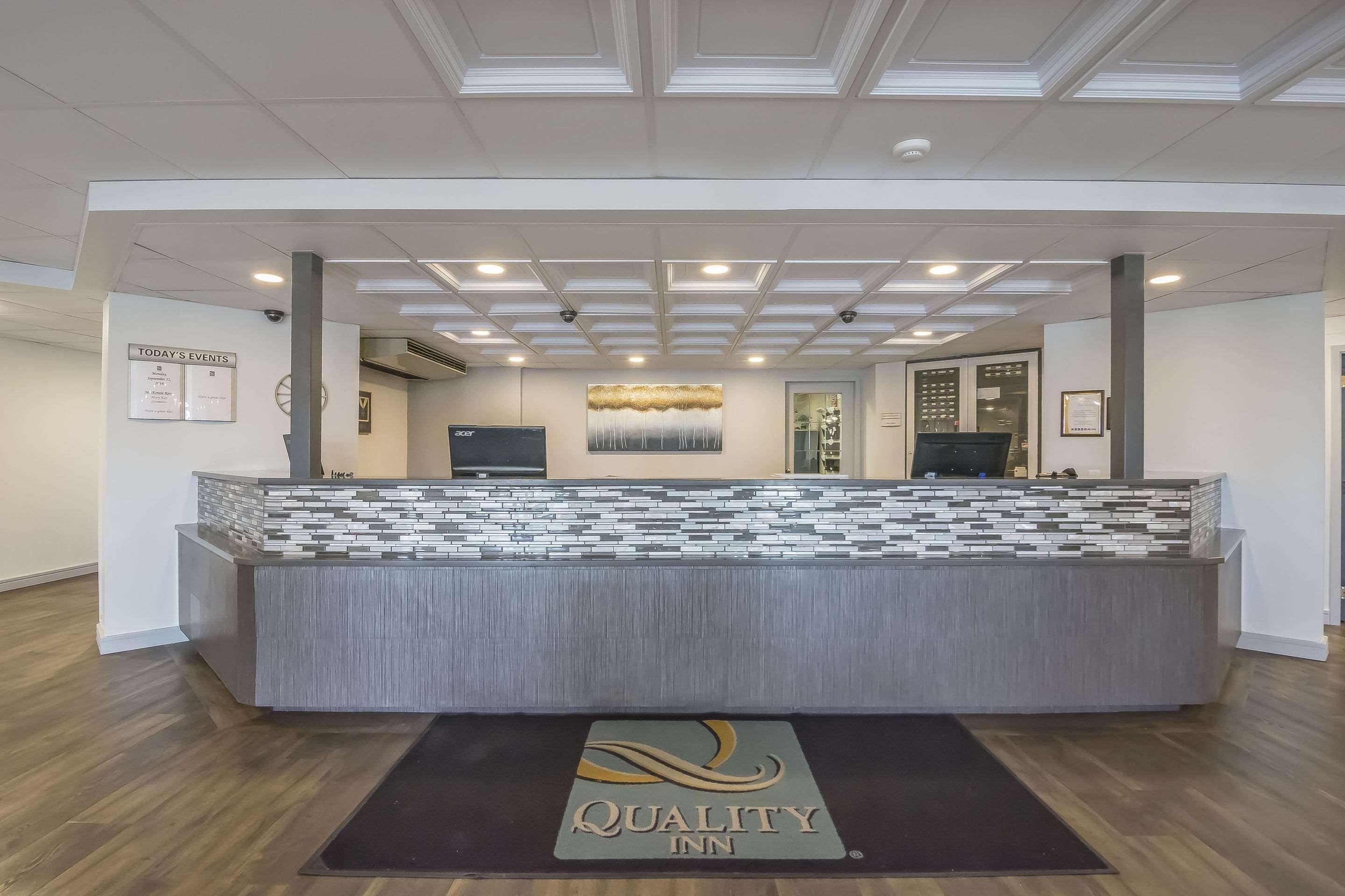 Quality Inn West Edmonton Exterior foto